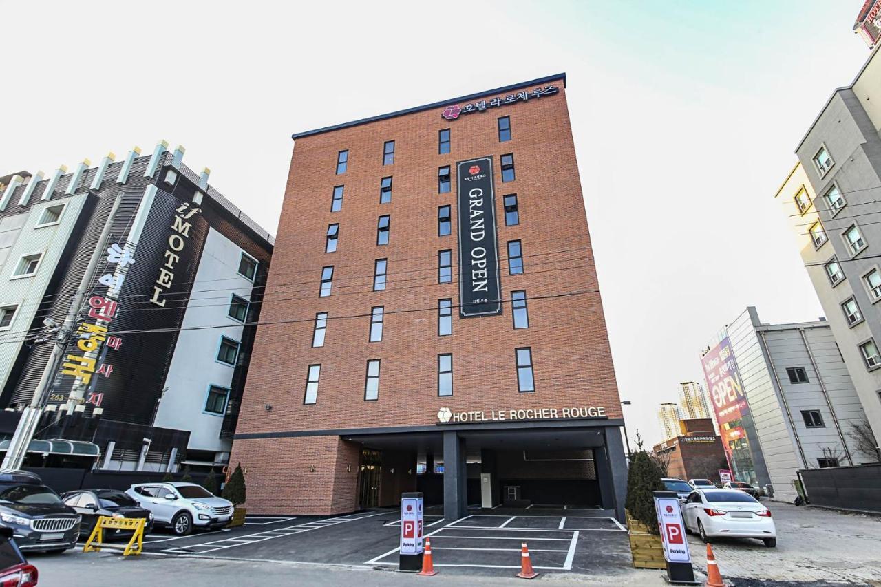Lerocherrouge Hotel Chuncheon Exterior photo