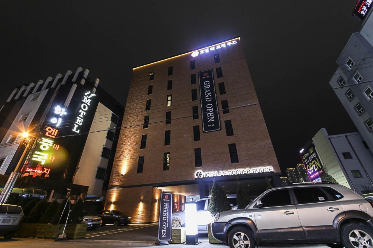 Lerocherrouge Hotel Chuncheon Exterior photo
